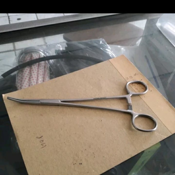 klem pean bengkok lengkung 20cm