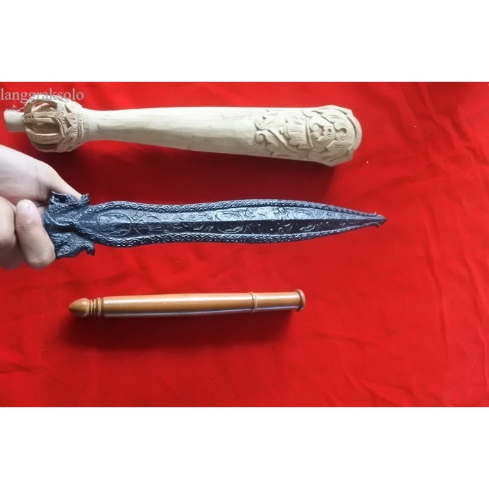 

termurah tombak sg kembar istimewa keleng kamarogan kinatah WKP