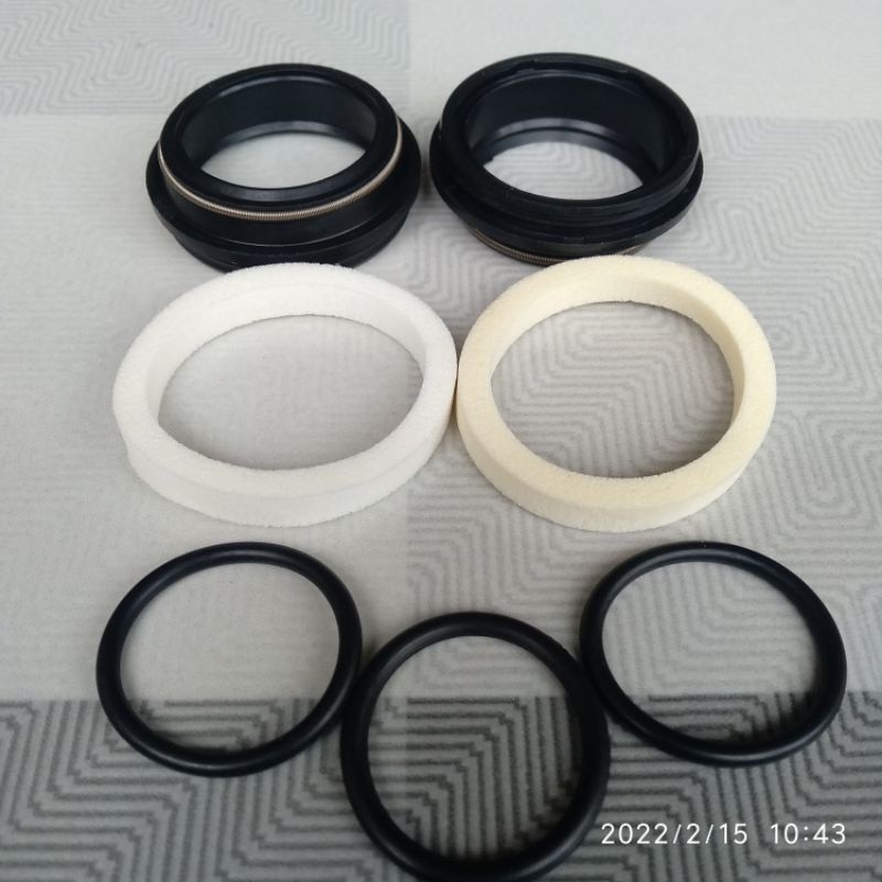 Uding Dust Seal Kit Fork Stanchion Ukuran 30 32 mm Suntour XCM XCR Epixon Rockshox Recon Sepeda MTB