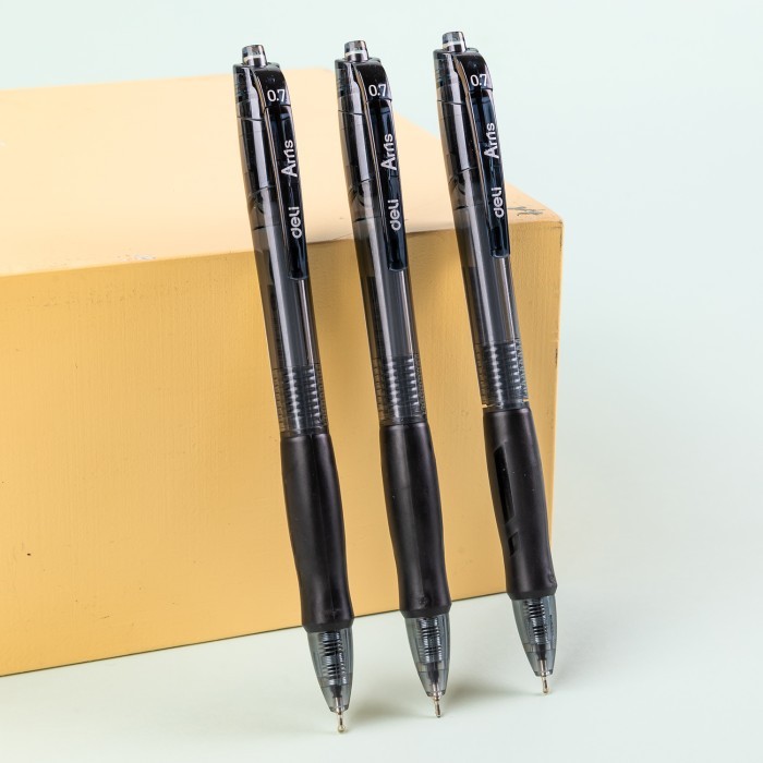 

Deli Ballpoint Pen Pulpen 0.7mm Tinta Hitam & Biru Isi 12pcs/box EQ17 - Hitam