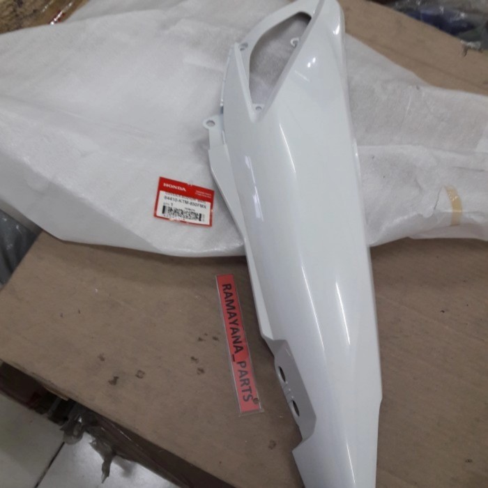 Cover Kanan Putih Supra X 125 64410KTM850FMX berkualitas