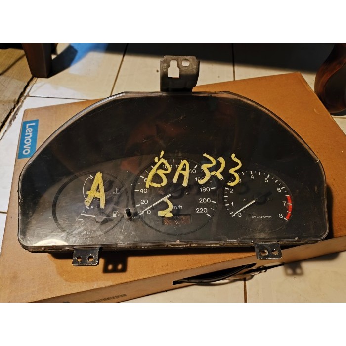 Speedometer Mazda Familia 323