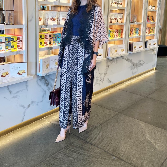 Lausboutique-Abaka Set-Seri 1023-Oneset Batik Wanita Pesta