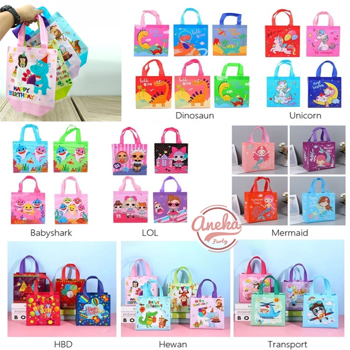 

isi 12 Tas Souvenir Ulang Tahun Karakter S / Goodie Bag HBD / Tas Ulang Tahun Motif Karakter Ukuran S