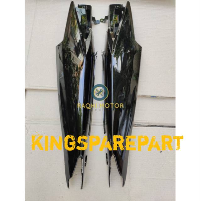 cover body samping Yamaha jupiter mx New 135 / jupiter warna Hitam