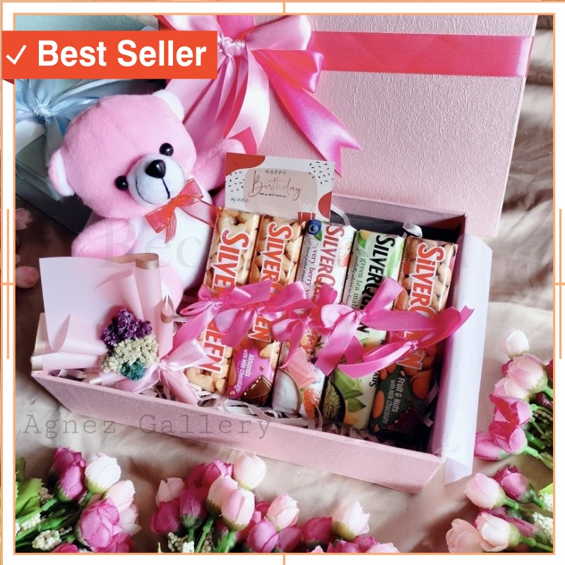 

Set Hampers Natal Kekinian Viral Murah - Hampers Coklat Snack Box / Kado Valentine Ulang Tahun Wisuda Natal / Souvenir Ulang Tahun / Silverqueen