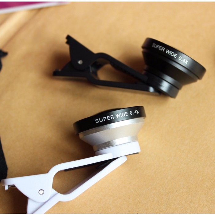 

Clip Super Wide 0.4X