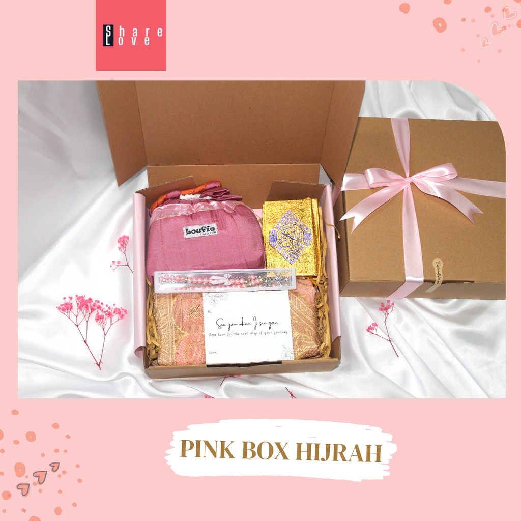 

Hampers paket mukena + Sajadah kado gift box