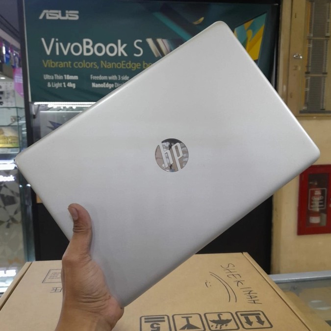 laptop leptop notebook hp second core i3 vga 2gb ram 4gb