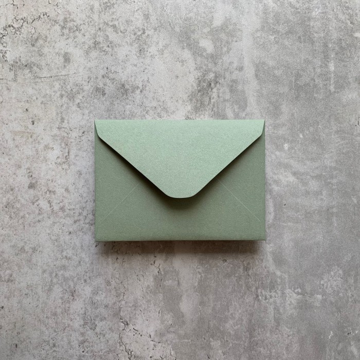 

Premium Envelope/Amplop A6 Cool Isi 5 - Surat/Vintage/Letter/Baronial - Sage