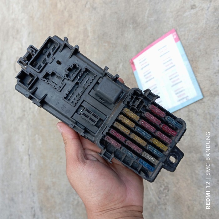 Fuse box sikring relay dalam dashboard Mitsubishi Lancer evo 3 cb2 ori