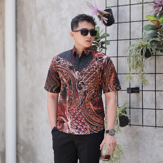 Kemeja Batik Pria Premium Motif ABSTRAK MERAH LENGAN PENDEK Bahan Katun Halus Lapis Furing Sedia Uku