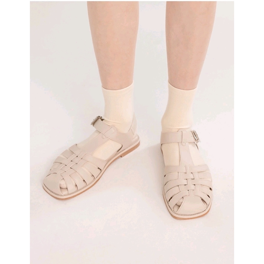 Sepatu Sandal Wanita // Sandal Tali Wanita // Sandal Kekinian // Sandal Wanita Korea // Sandal Wanit