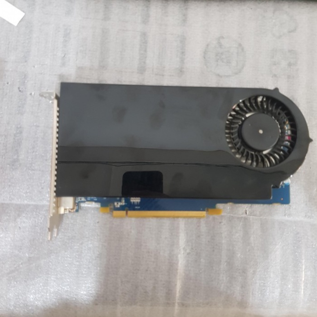 AMD Radeon HD 5750 HD5750 1GB GDDR5 Minus Tak Tampil
