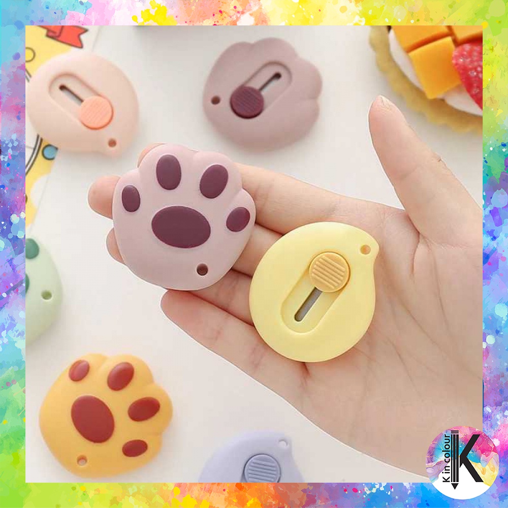 

Pisau Cutter Mini Pemotong Kertas Desain Cat Paw -BK162
