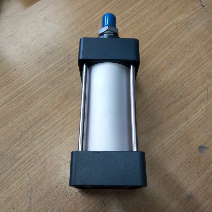 

SC 40x400 / cylinder pneumatic SC 40x400 / silinder pneumatic