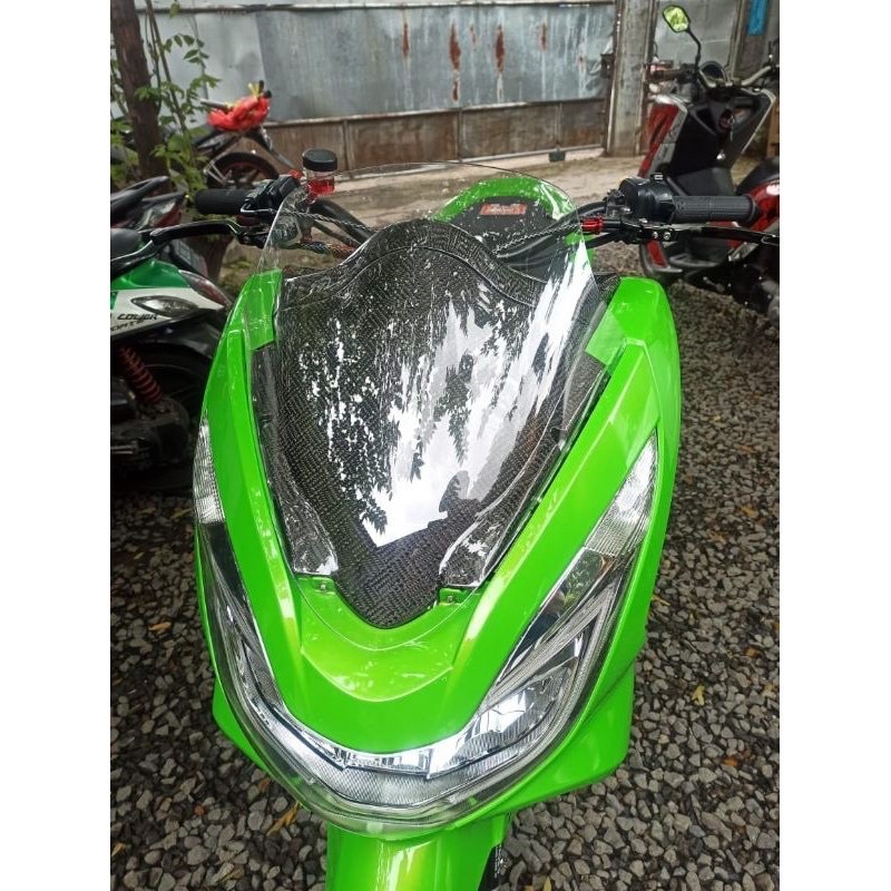 WINDSHIELD HONDA PCX 150 CBU LED/BOHLAM THAILAND . VISOR PCX CBU