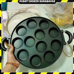 Cetakan Kue 12 Lubang Datar SUGGO Loyang Martabak Super Mini Cetakan Kue Lumpur Apem