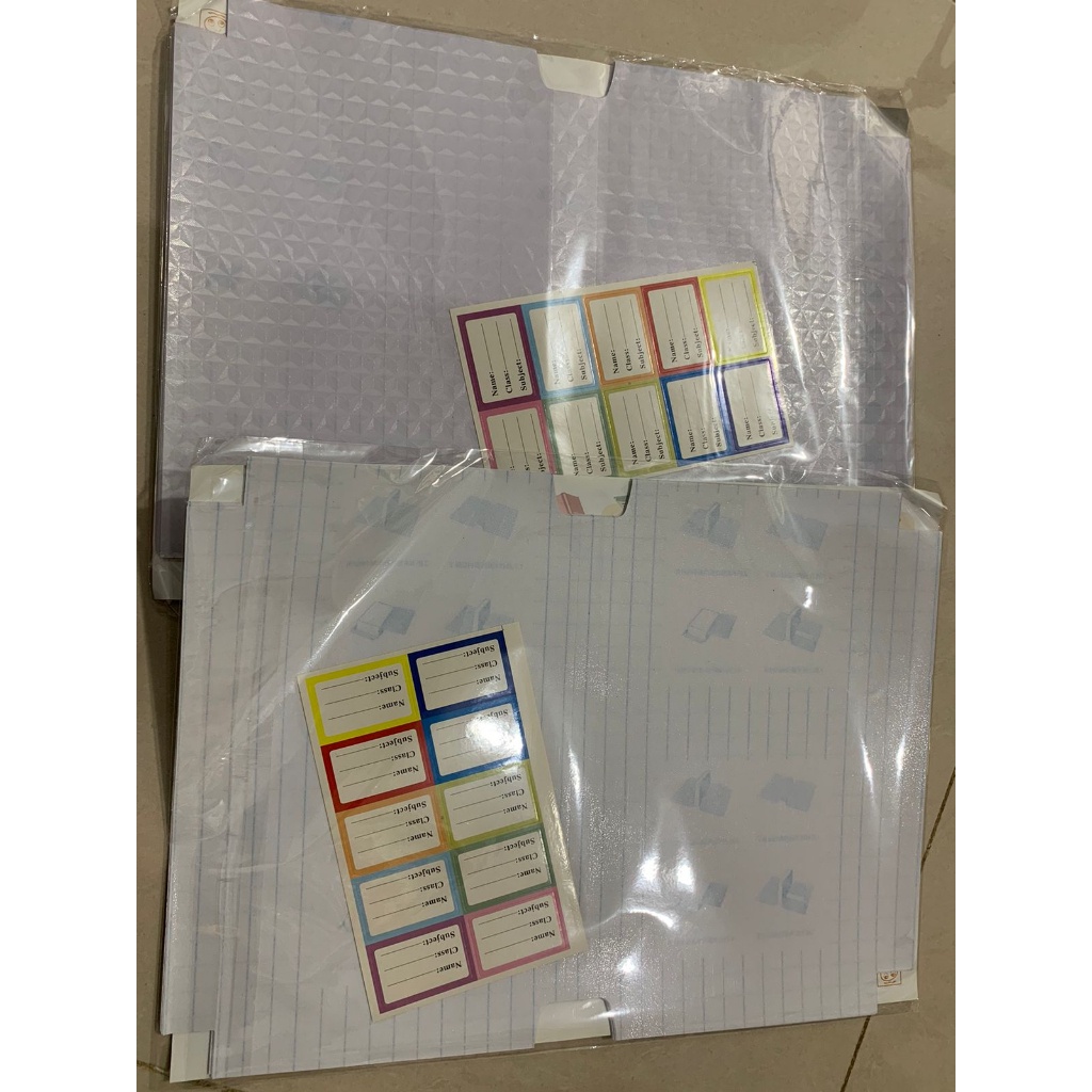 

InJO KEDAIBUTIK (CPP) BUKU STIKER PVC FILM PELINDUNG BUKU TEKSTIL 10 LEMBAR BURAM TAHAN AIR DENGAN