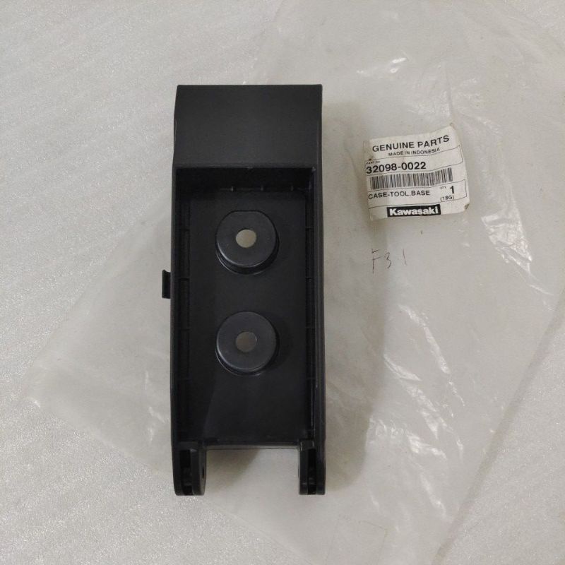 COD Tool Kit Box Kunci Bawah Kawasaki KLX 150 Original 32098-0022 ASLI-RPMSEMARANG1