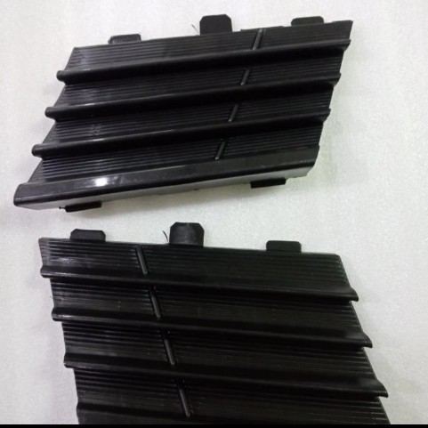 Tutup Bemper Towing Bemper Depan Avanza Veloz 2016 2017 2018 kanan kiri