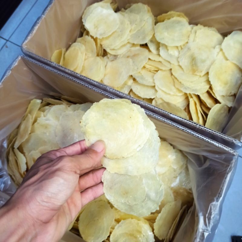 

Emping Melinjo Mentah 500gr Ukuran Sedang LB Kualitas Super