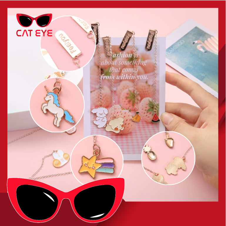 

PROMO - 6278 Pembatas Buku Motif Karakter / Paper Clip Liontin Bahan Metal / Penjepit Buku Cartoon Lucu / Pembatas Buku Gaya Korea