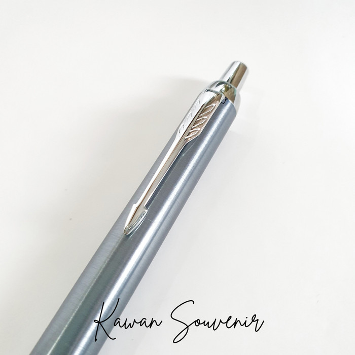 

Pulpen Parker Original IM New Light Blue Grey Chrome Trim BP - Isi Hitam