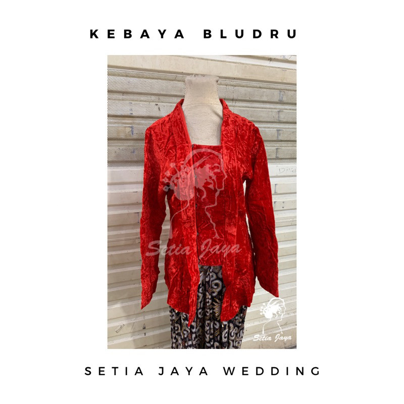 Baju Kebaya Bludru Kutubaru/ Kebaya Bludru Jumbo