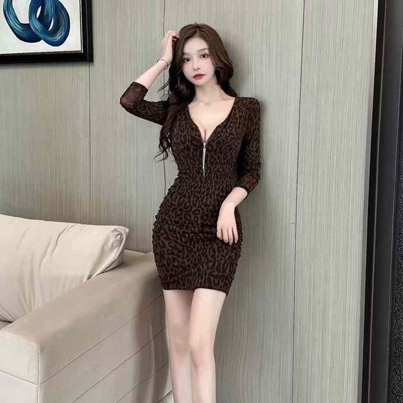 Dress Dress Lengan Panjang Wanita Rok Pinggul Seksi