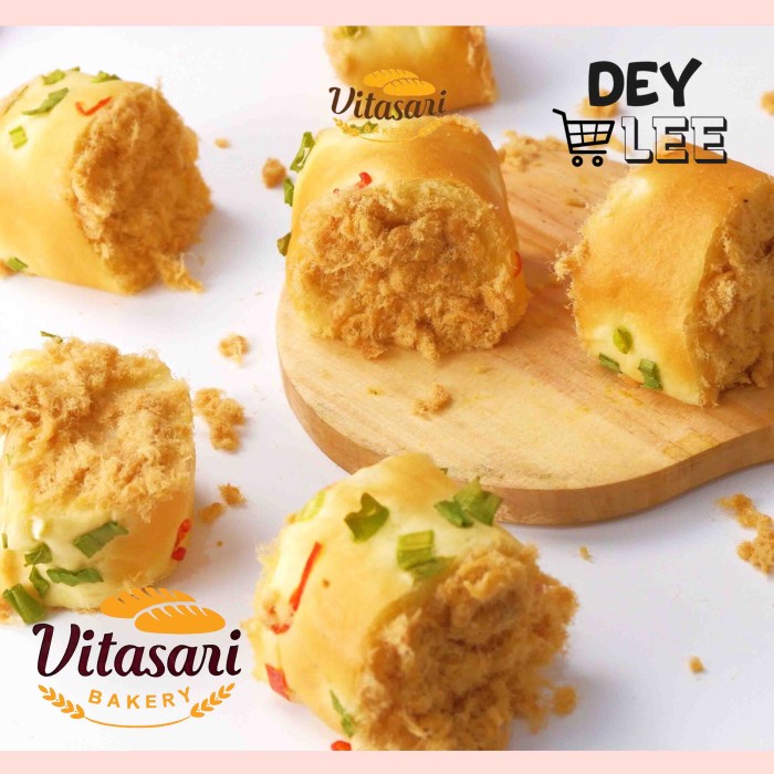 

RK12 VITASARI Roti Abon Roll per 1 box isi 10 pcs Bandung