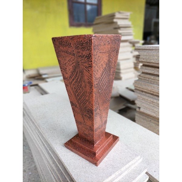 pot kayu vas kayu model piala tinggi 25cm untuk bunga plastik - Hitam