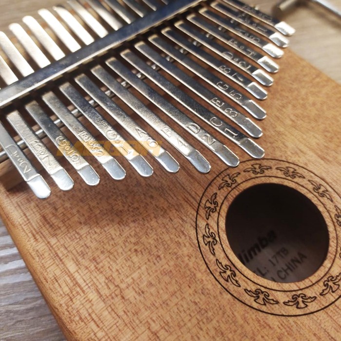 ALAT MUSIK KALIMBA / KALIMBA ADELINE
