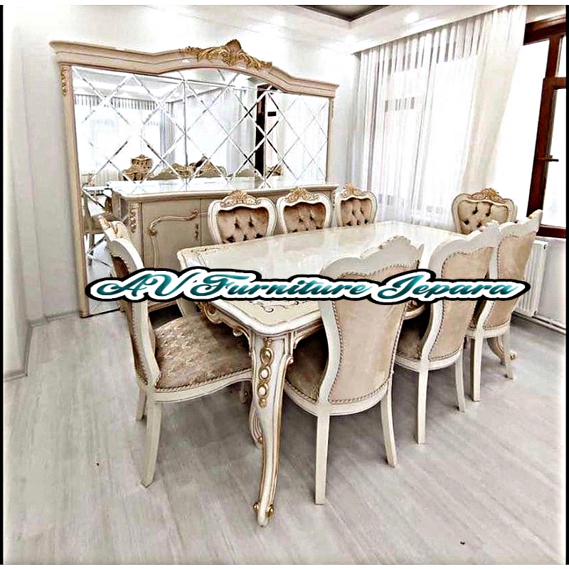 Meja Makan Mewah 8 kursi Modern