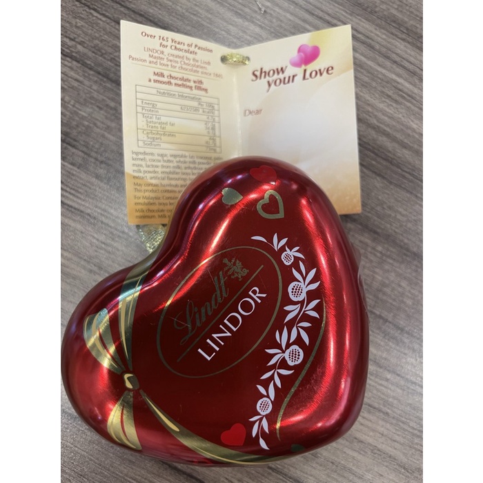 

LINDT LINDOR MILK CHOCOLATE HEARTS