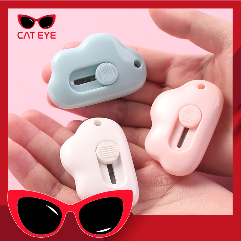 

PROMO - H5656 Cutter Mini / Cutter Mini Pisau Kecil Bentuk Awan / Cutter Mini Bentuk Awan / Pisau Pemotong Mini Lucu / Travel Cutter