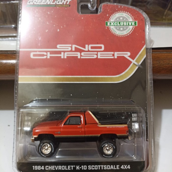 DIECAST MAINAN GREENLIGHT 1984 CHEVROLET K-10 SCOTTSDALE 4X4
