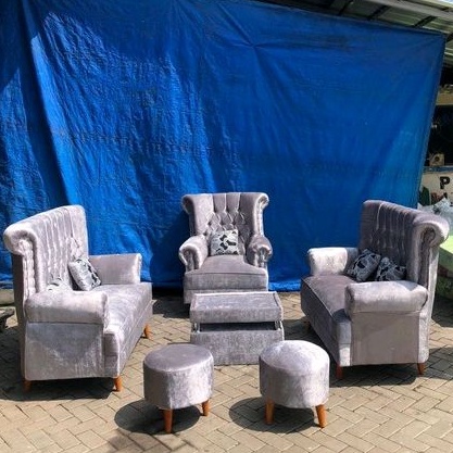 Sofa Sultan Mini 221 + 2 Stool + Meja (Promo Harga)