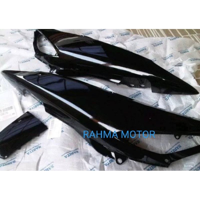Cover Body belakang Honda Supra X 125 Lama Hitam Polos