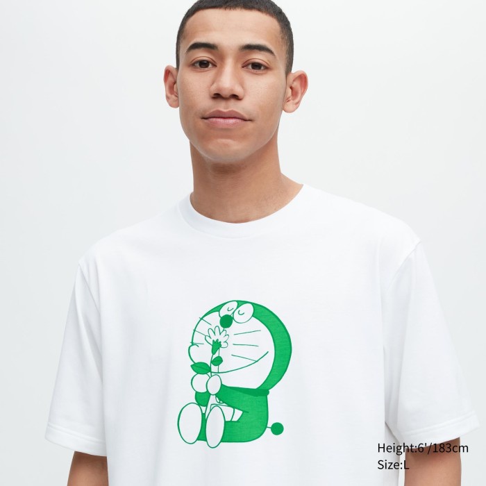 UNIQLO UT Doraemon Lengan Pendek 461096 Uniseks