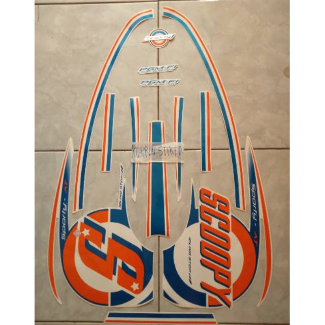 Striping Scoopy sporty putih biru 2015 2016