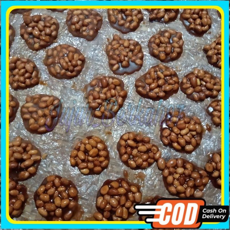 

1 kg ampyang gula kacang arum rasa gurih empuk. original dan jahe