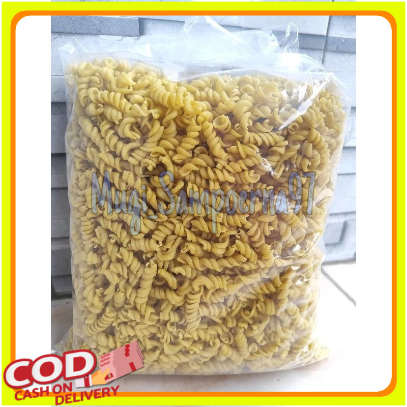 

Makaroni spiral bantat mentah 1kg