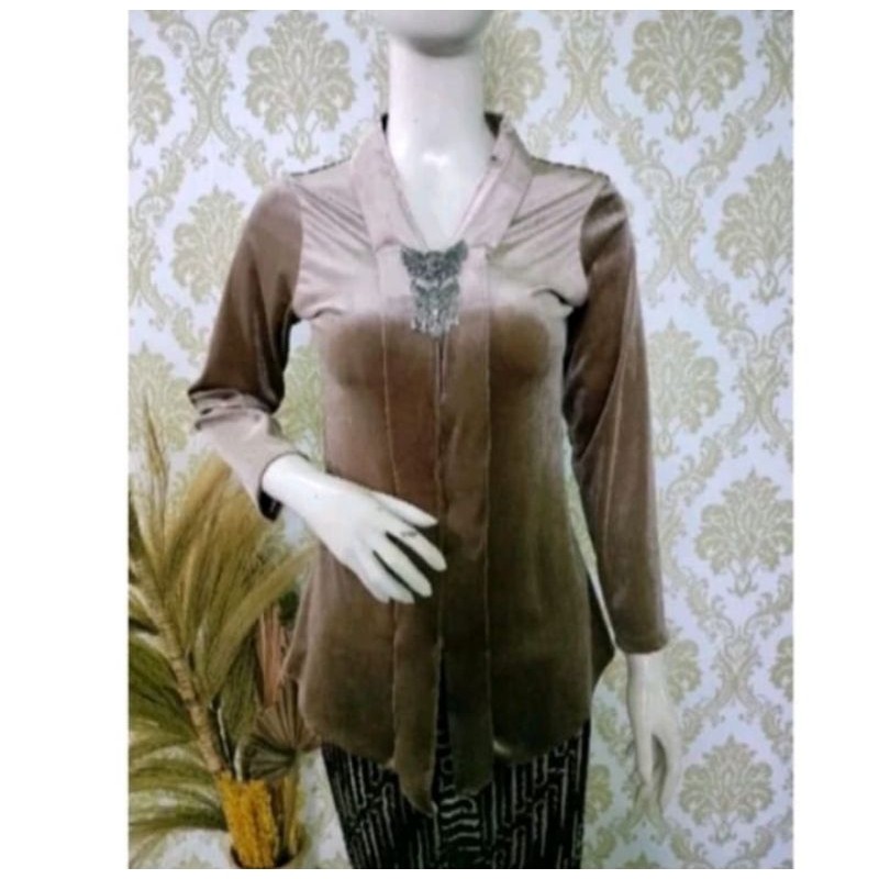 Kebaya KARTINI BLUDRU POLOS/Kebaya KARTINI TERLARIS/Kebaya KARTINI TERMURAH