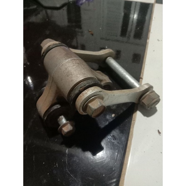 unitrack monoshock shockbreaker Kawasaki KLX 150 s l g baut lengan ayun arm lowering Bosh baut as or