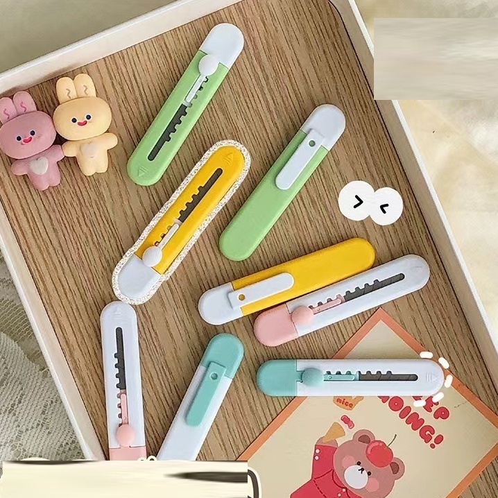 

Cutter Mini Pisau Silet Ukir Kecil Gmall GM-ST0554
