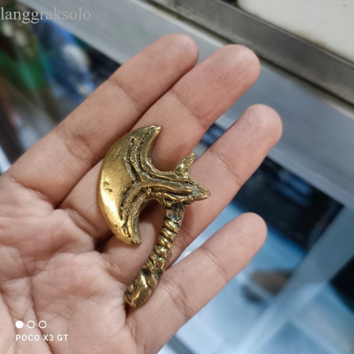 

pusaka jmt kapak full kuningan bkn megantoro sengkelat kamarogan antik