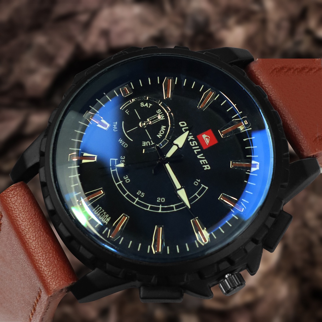 Jam Tangan Pria Quiksilver Tali Kulit
