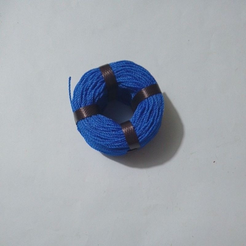 

A. Tali tampar, tali nylon 2mm. panjang ± 100meter. harga per rol