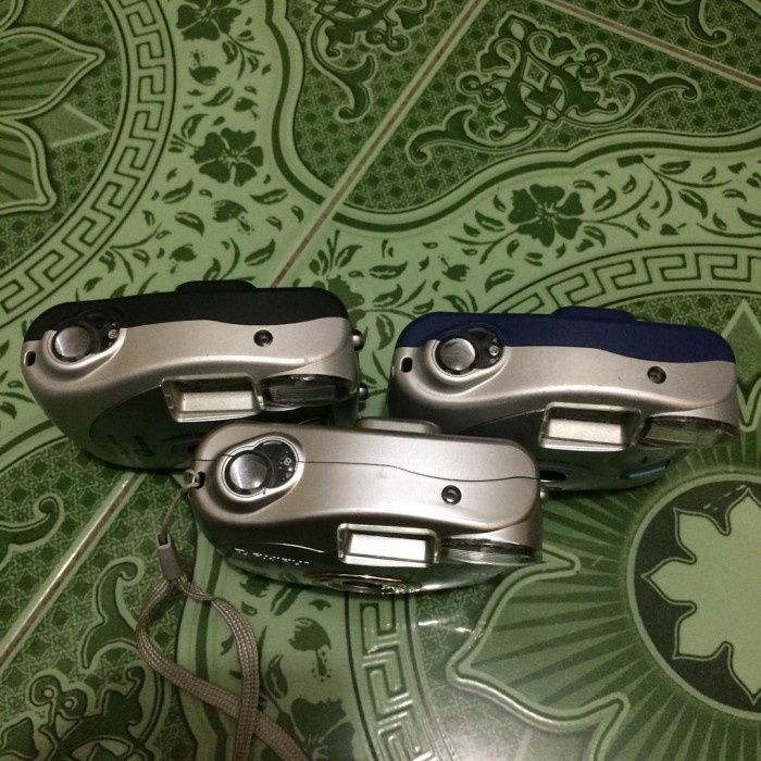 Terlaris ✨-Kamera Analog Fujifilm Qcam